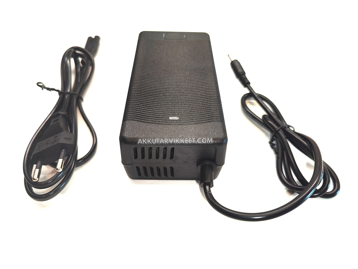 60V 2A Akkulaturi