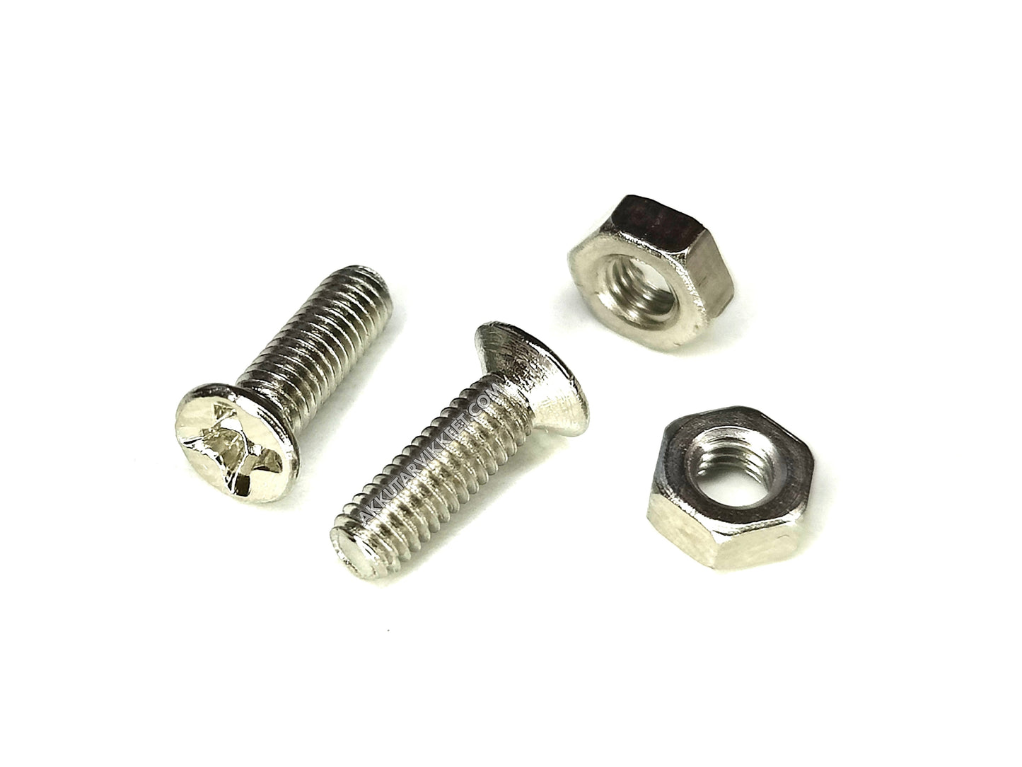 XT90E Kiinnitysruuvit