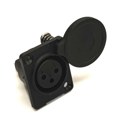 XLR-3 naaras - Paneelikiinnitys